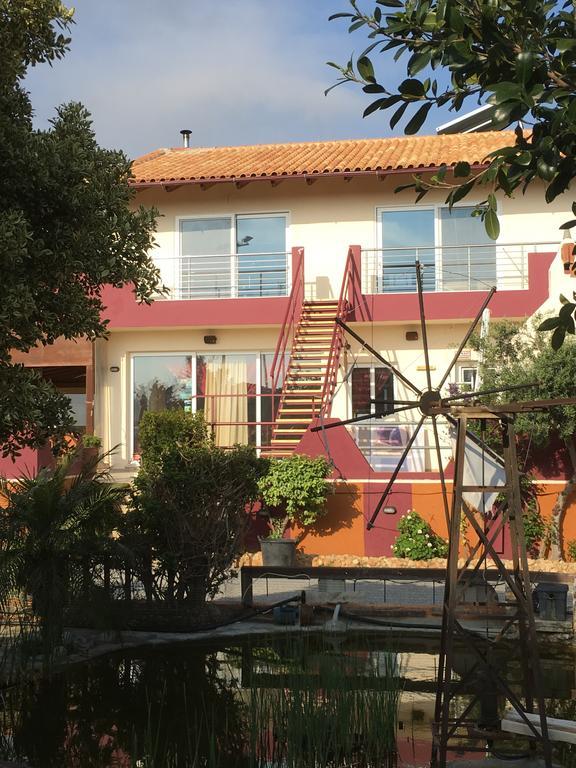 Arion Stables & Apartments Hersonissos  Exteriör bild